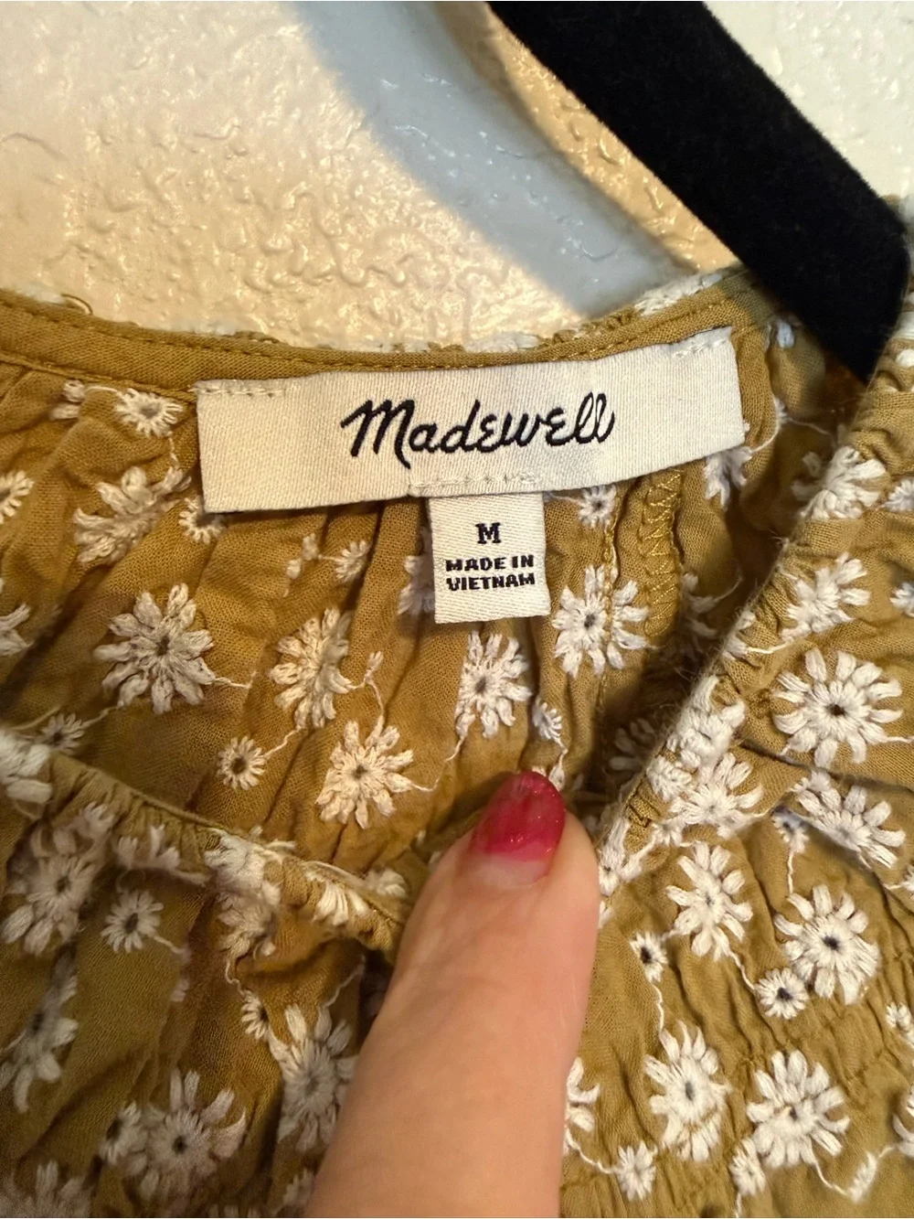 Madewell Daisy Embroidered Puff Sleeve Peasant Top Olive Green Size Medium